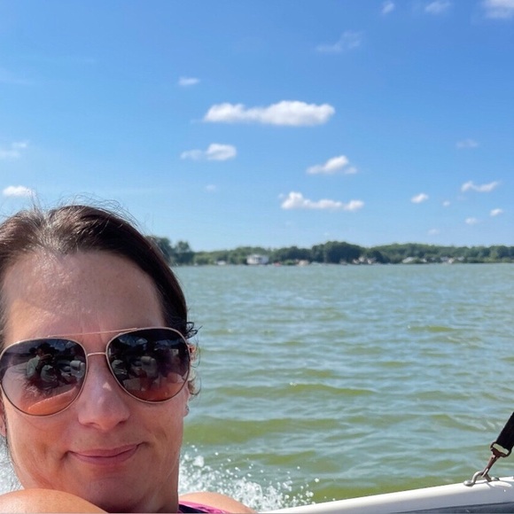 Meet your Posher, Posh - Picture 1 of 1